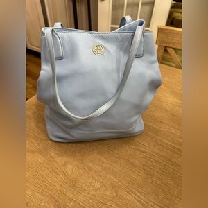 Tory Burch powder blue leather shoulder bucket bag
